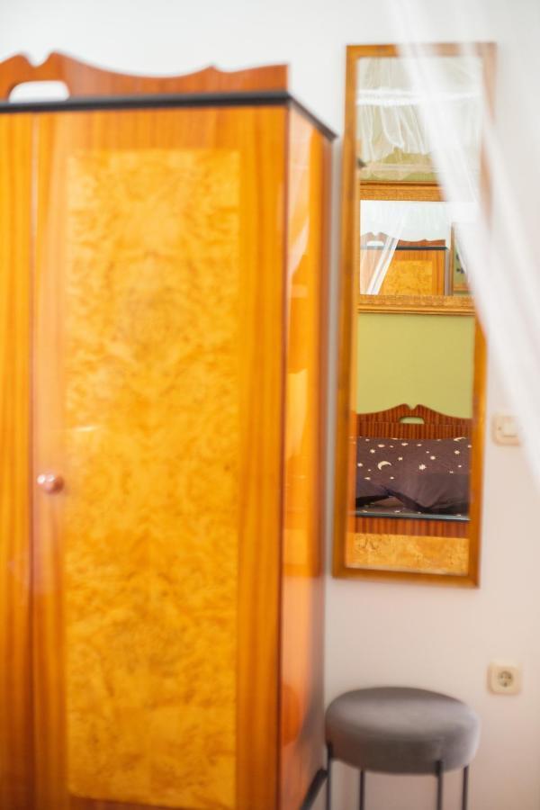 Apartments Villa Mira Kastela Bagian luar foto